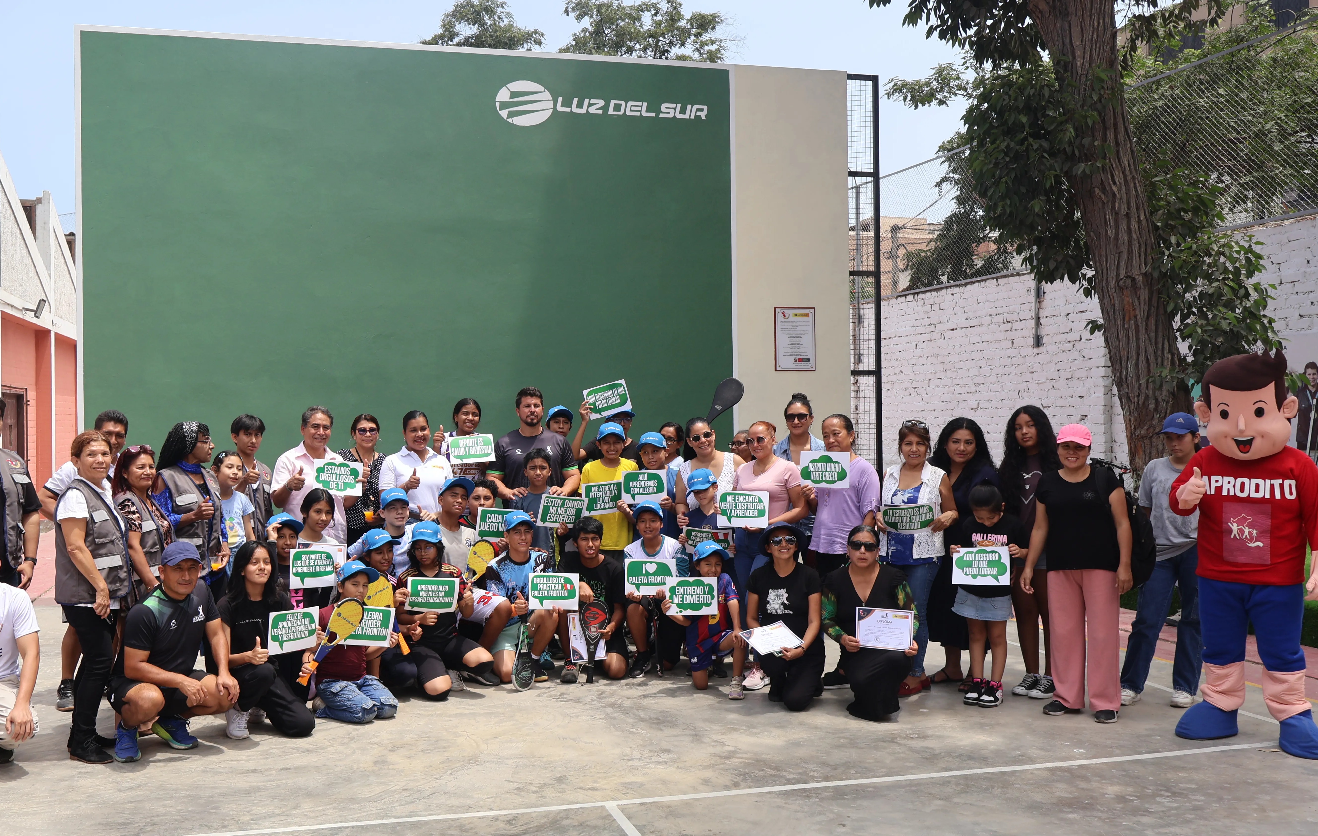 APRODE PERÚ Y LA EMPRESA PRIVADA LUZ DEL SUR S.A.A. CLAUSURAN EL PROYECTO DEPORTIVO “SPORT TU SALUD, PERÚ” 2026, PROYECTO DE ACCIÓN SOCIAL QUE BENEFICIÓ A NIÑOS Y JÓVENES DE LA I.E. N.º 6044 JORGE CHÁVEZ DEL DISTRITO DE SANTIAGO DE SURCO, EN EL PERIODO DEL VERANO 2026.