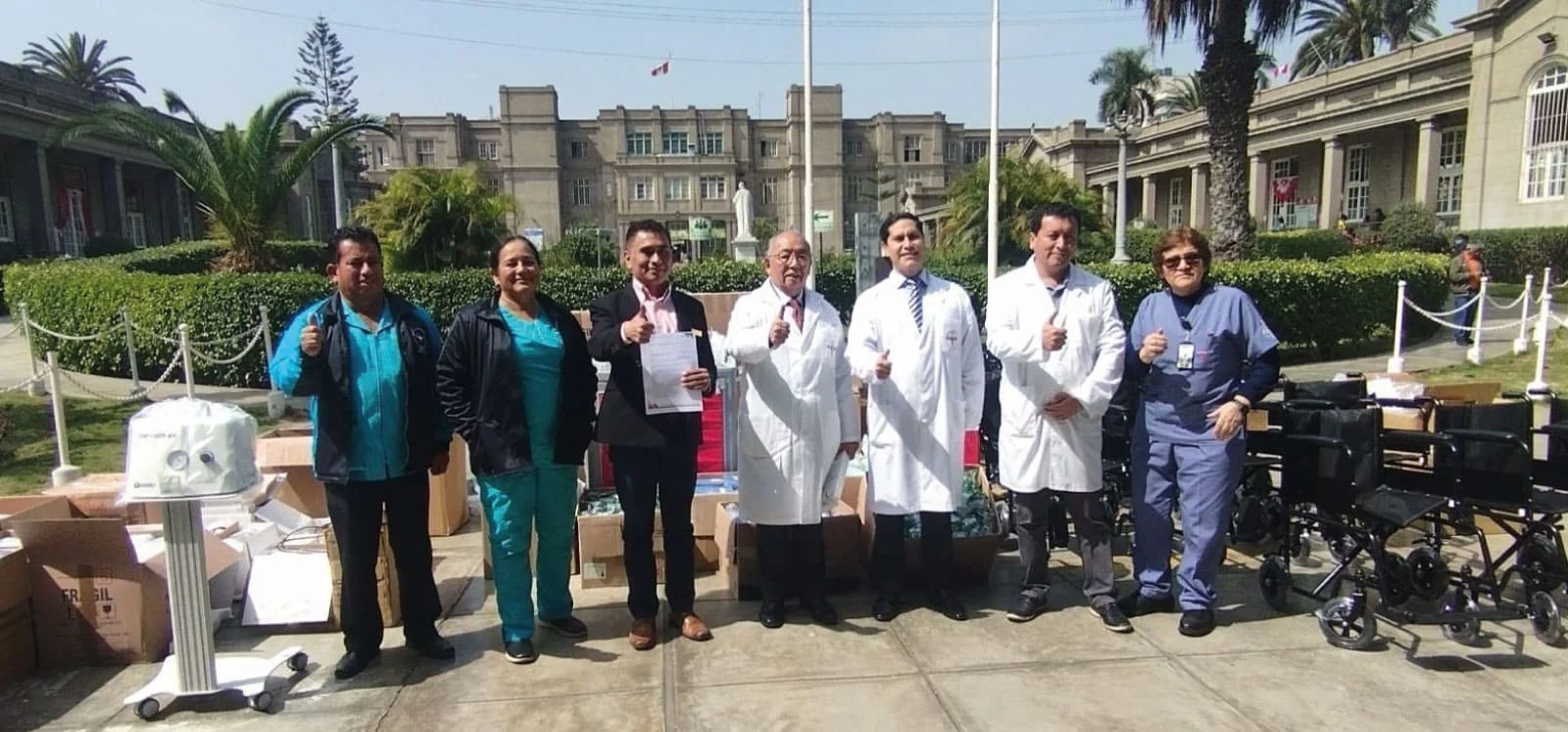 APRODE PERÚ entrega donación de equipos e insumos médicos a hospital nacional Arzobispo Loayza en Lima - Perú